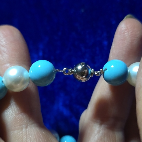 Matching Necklace & Bracelet - Picture 3 of 5